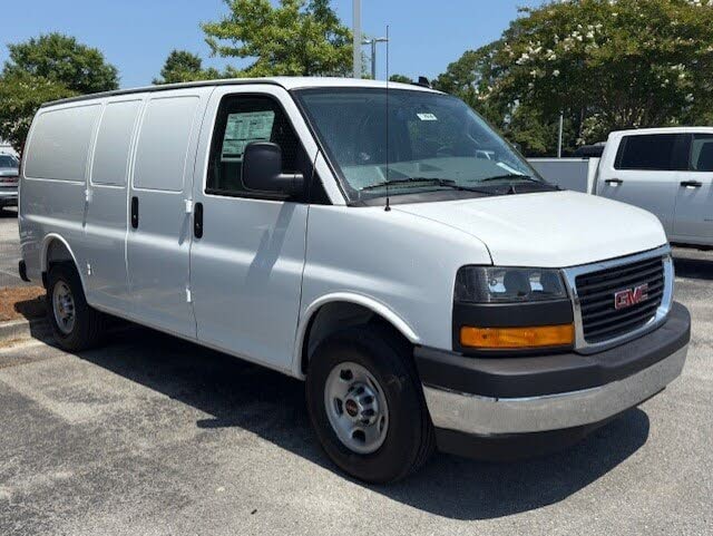 2025 GMC Savana Cargo 2500 RWD
