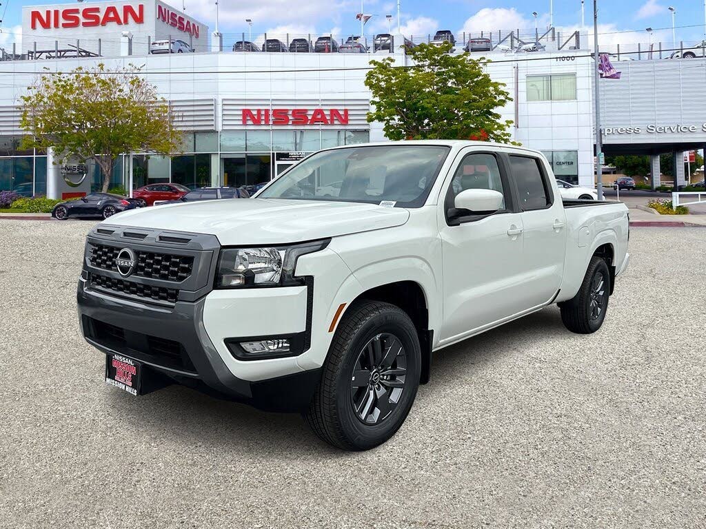 2025 Nissan Frontier SV Crew Cab RWD