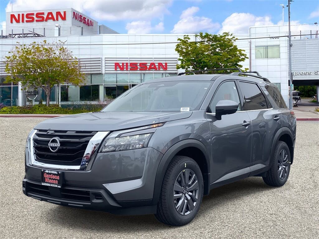 2025 Nissan Pathfinder SV FWD