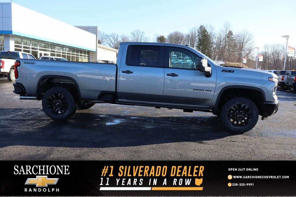 2026 Chevrolet Silverado 3500HD LT Crew Cab 4WD
