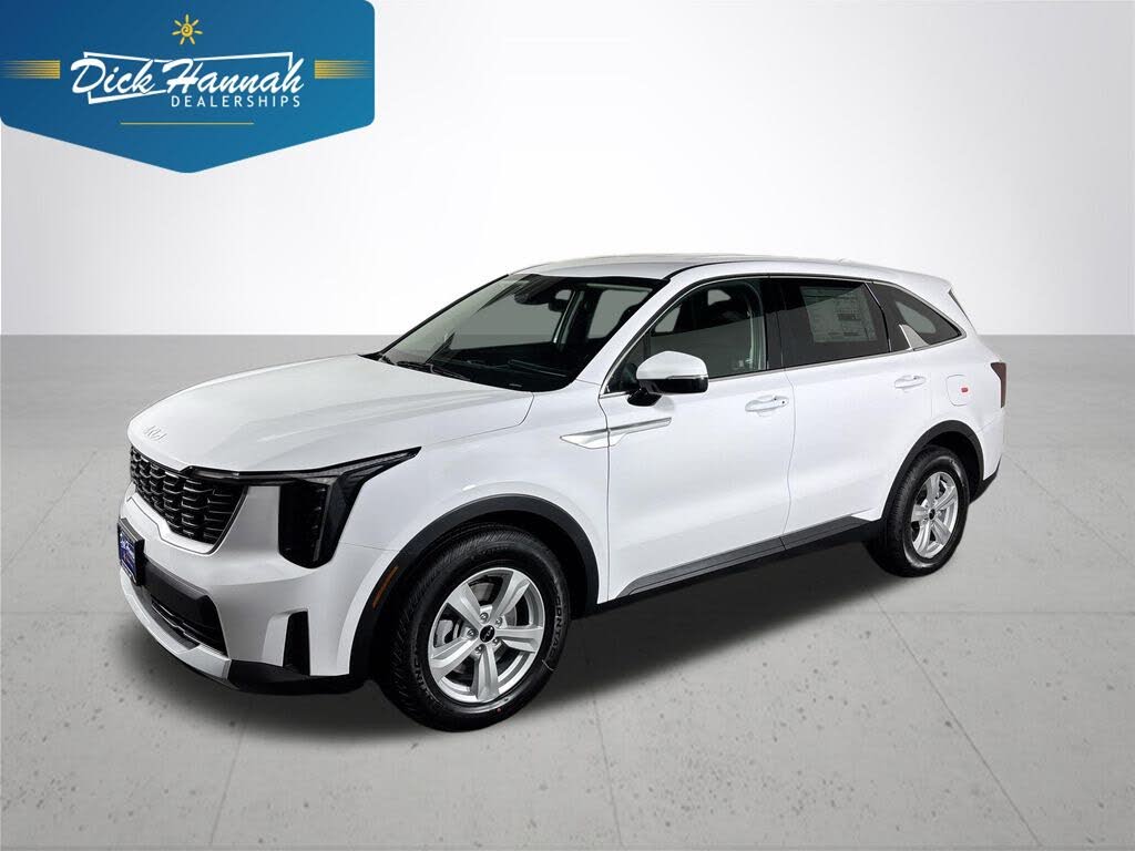 2026 Kia Sorento LX FWD