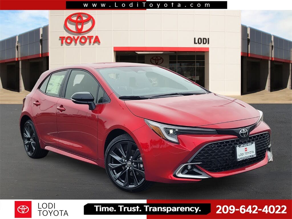 2026 Toyota Corolla Hatchback XSE FWD