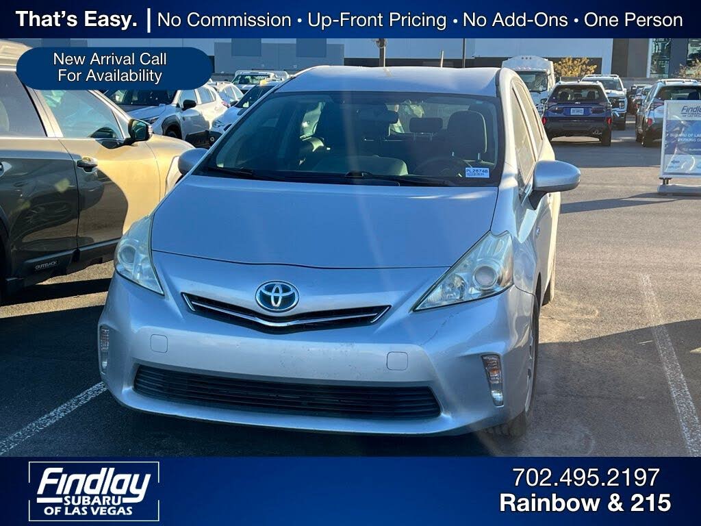 2014 Toyota Prius v Two FWD