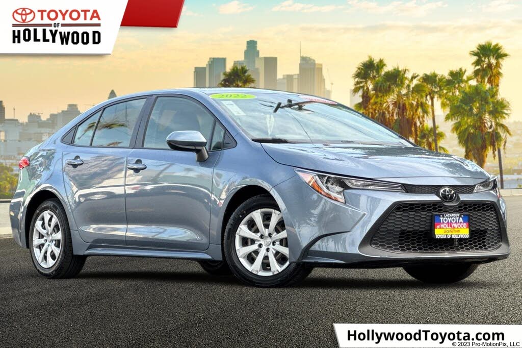 2022 Toyota Corolla LE FWD