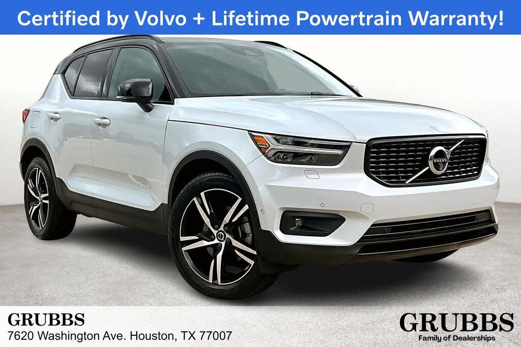 2022 Volvo XC40 T5 R-Design AWD