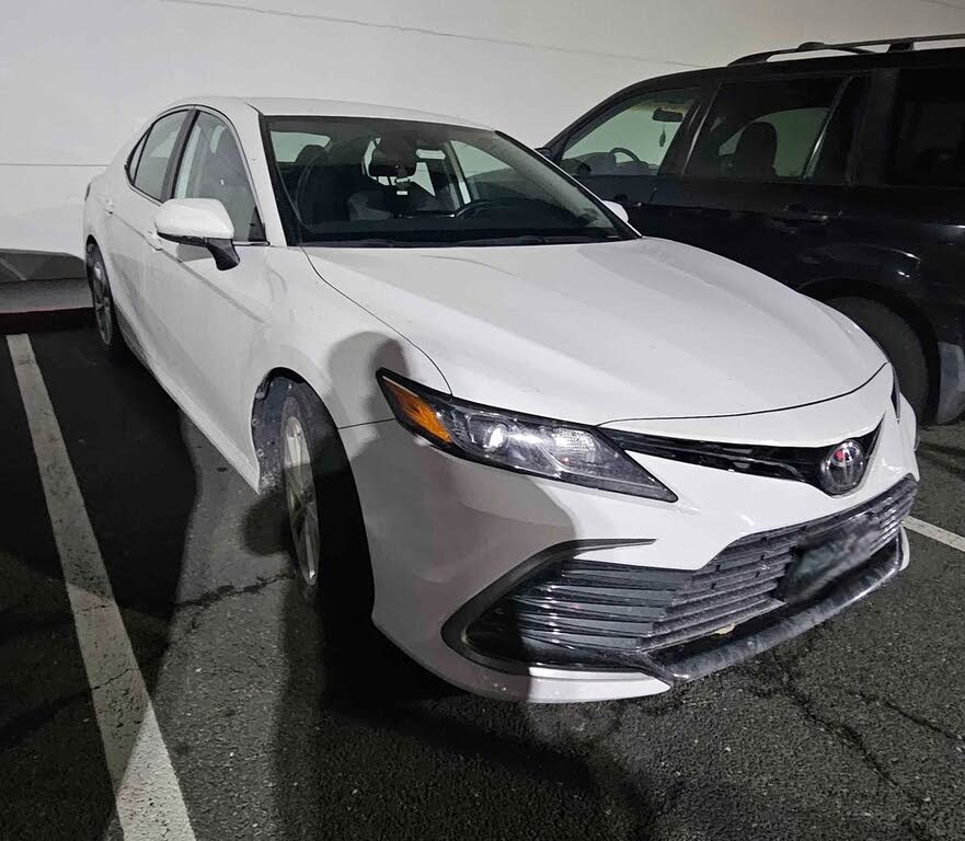 2023 Toyota Camry LE FWD