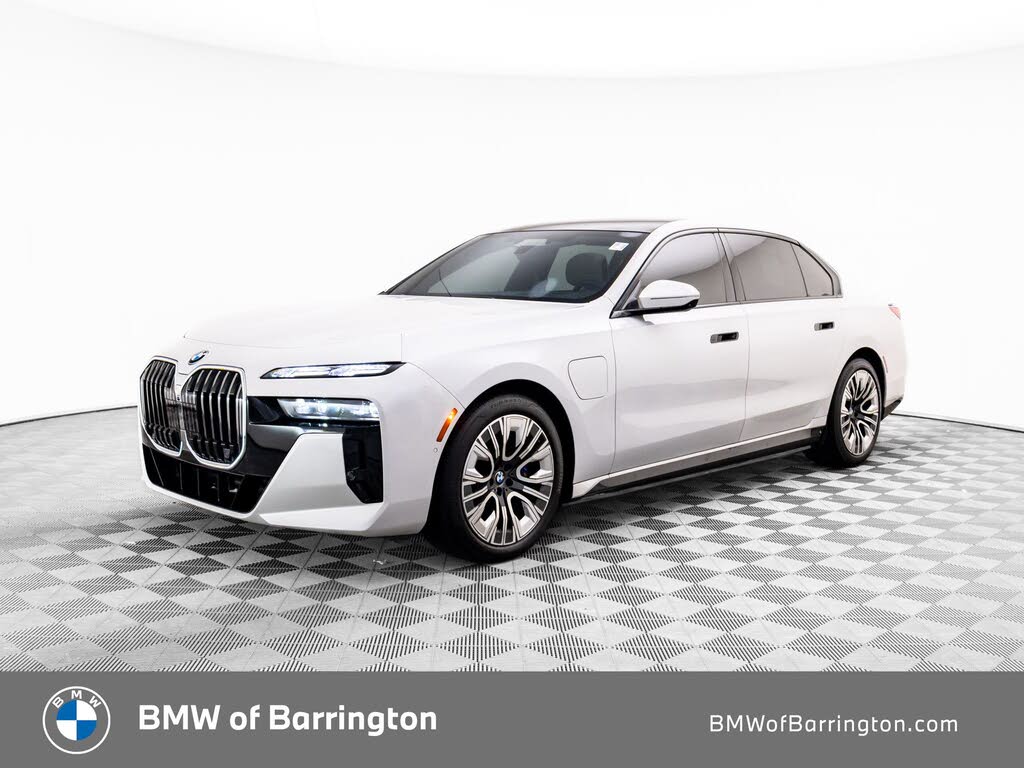 2024 BMW 7 Series 750e xDrive AWD