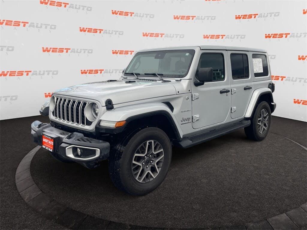 2024 Jeep Wrangler Sahara 4-Door 4WD