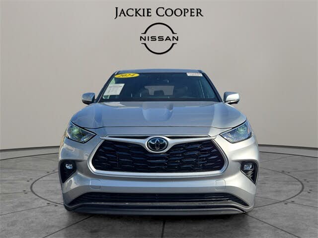 2024 Toyota Highlander LE AWD