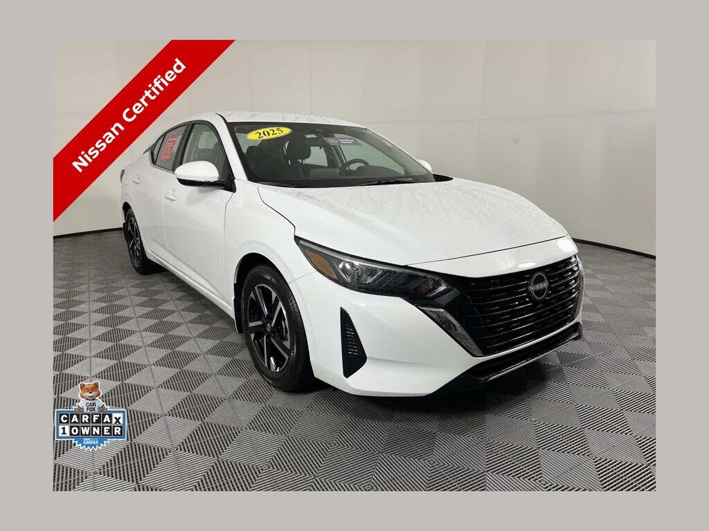 2025 Nissan Sentra SV FWD