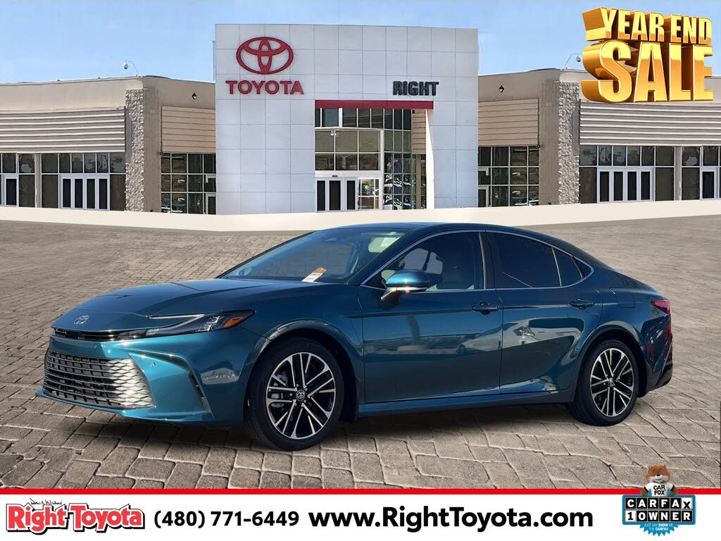 2025 Toyota Camry XLE FWD