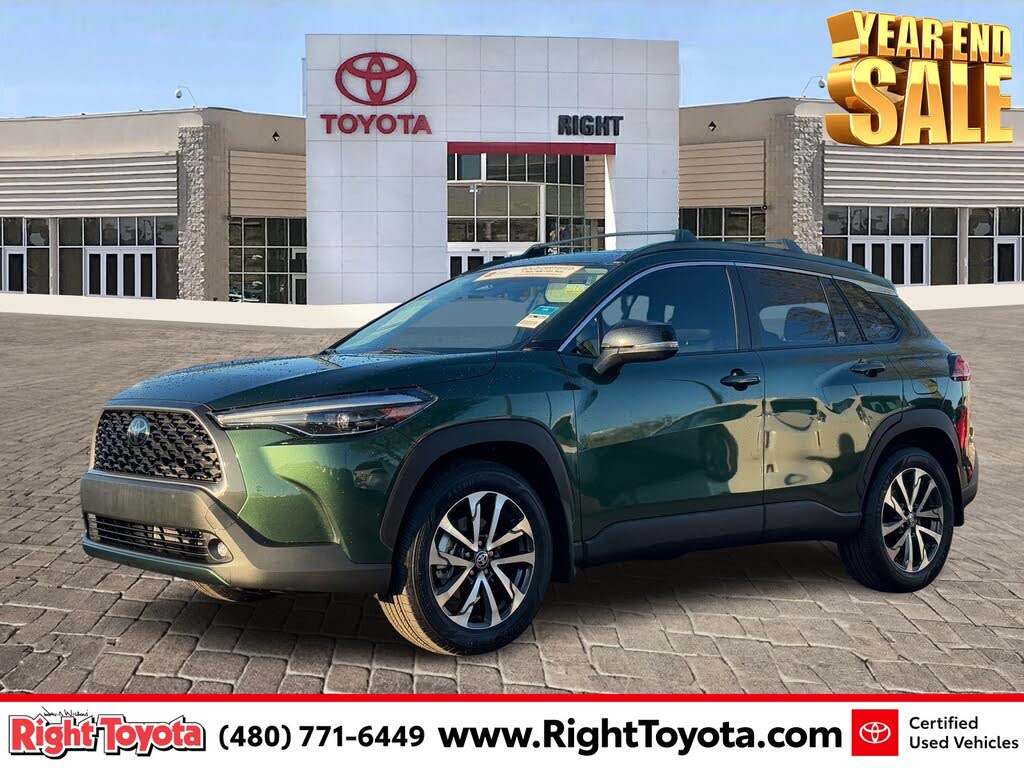 2025 Toyota Corolla Cross XLE FWD