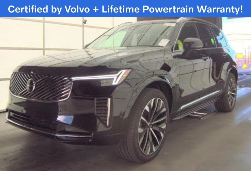 2025 Volvo XC90 B6 Plus Bright Theme 7-Passenger AWD