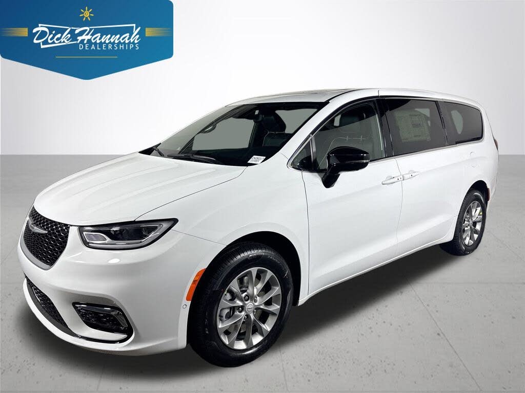 2026 Chrysler Pacifica Limited AWD