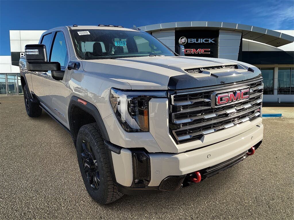 2026 GMC Sierra 2500HD AT4 Crew Cab 4WD