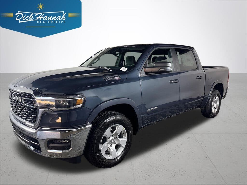 2026 RAM 1500 Big Horn Crew Cab 4WD