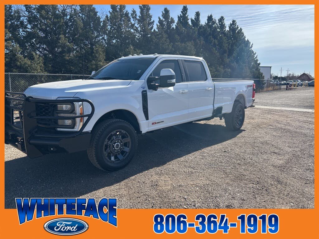 2023 Ford F-350 Super Duty Lariat Crew Cab 4WD