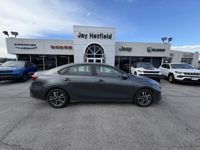 2023 Kia Forte LXS FWD