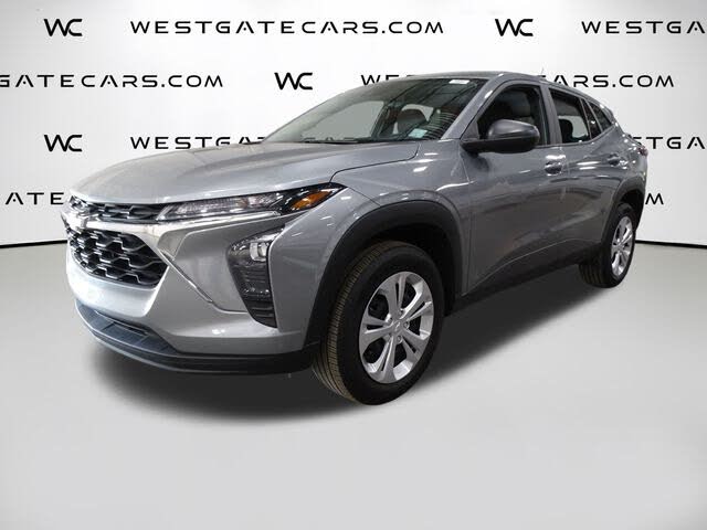 2024 Chevrolet Trax LS FWD