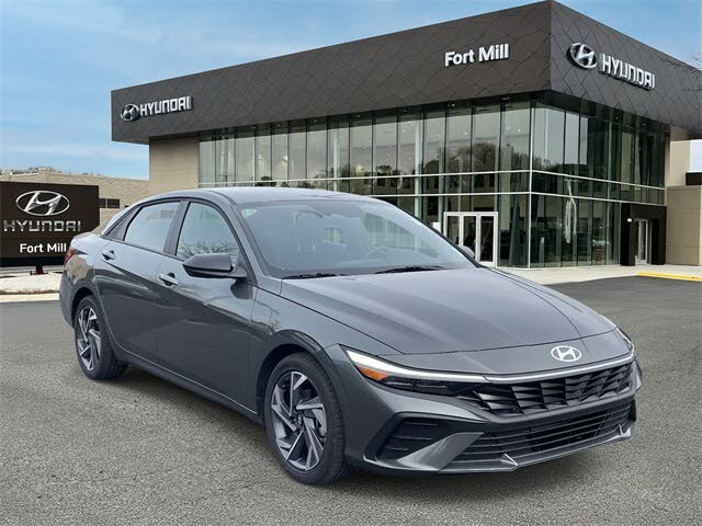 2025 Hyundai Elantra SEL Sport FWD
