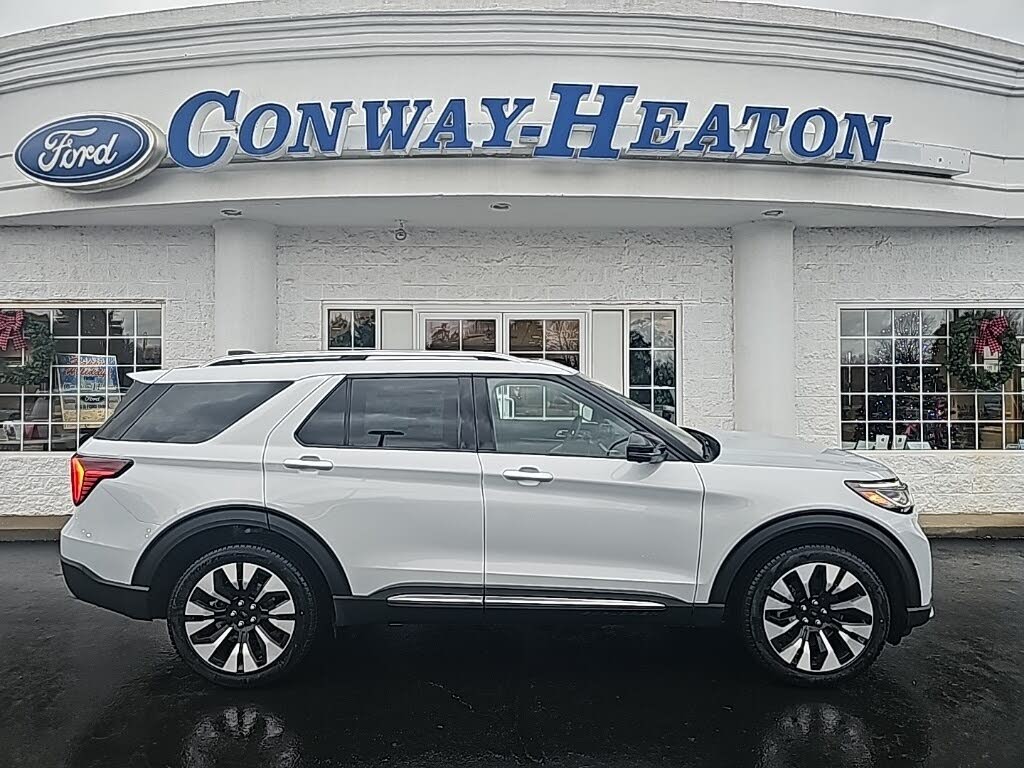 2026 Ford Explorer Platinum AWD