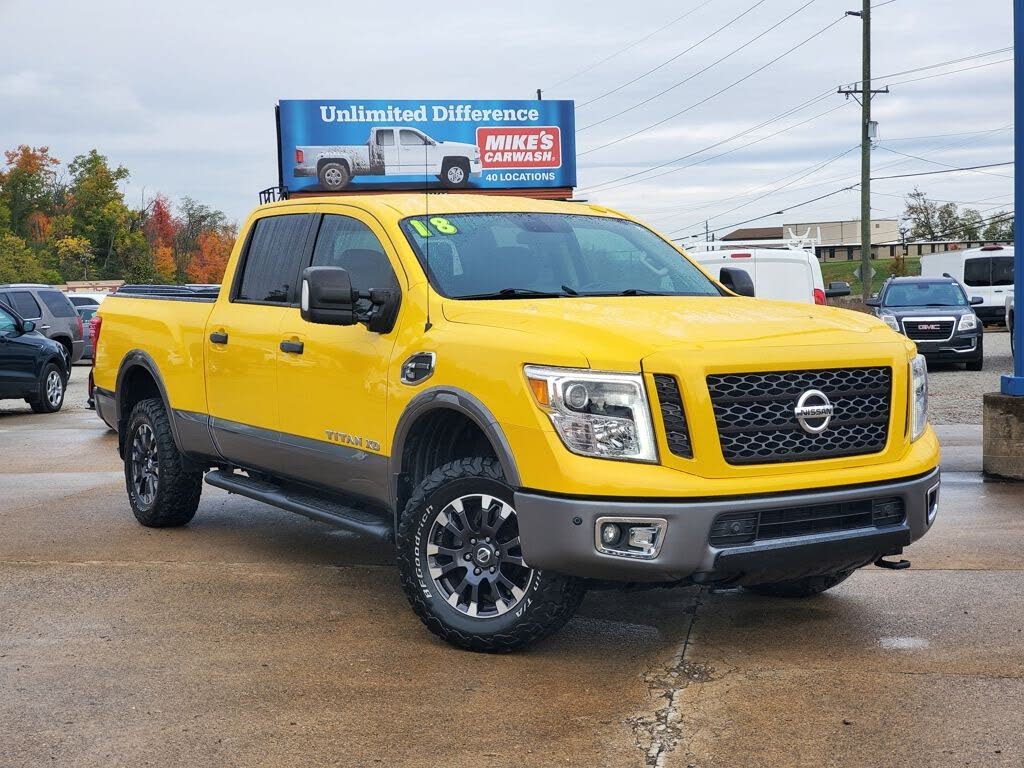 2018 Nissan Titan XD PRO-4X Crew Cab 4WD