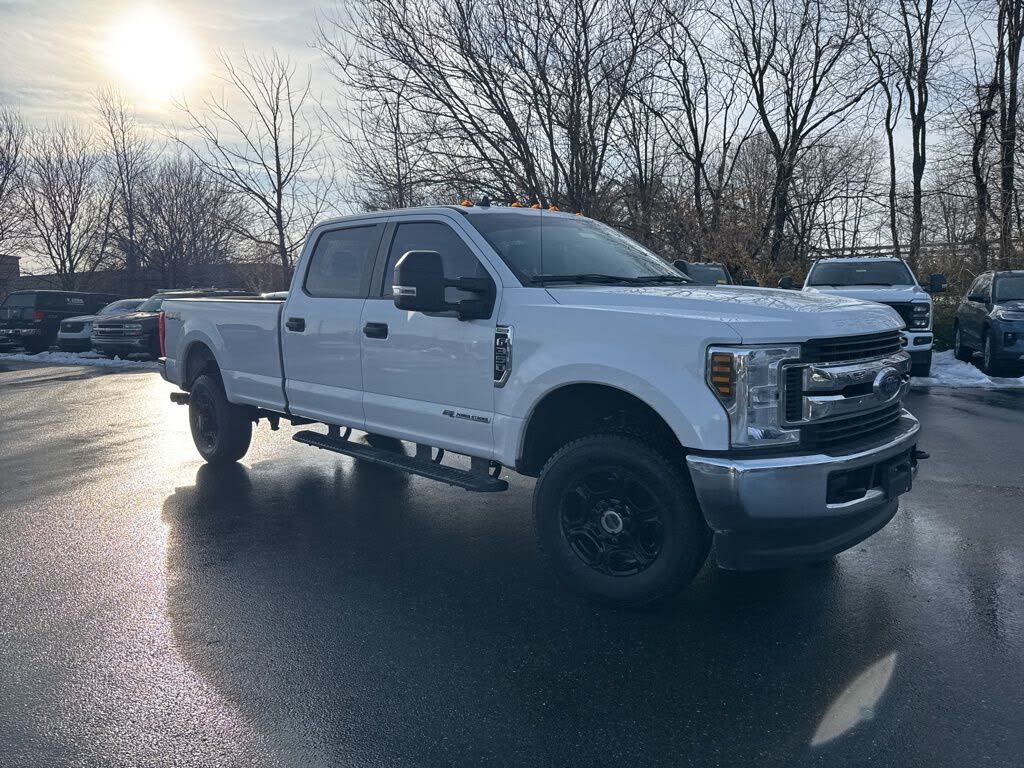 2019 Ford F-350 Super Duty XL Crew Cab 4WD