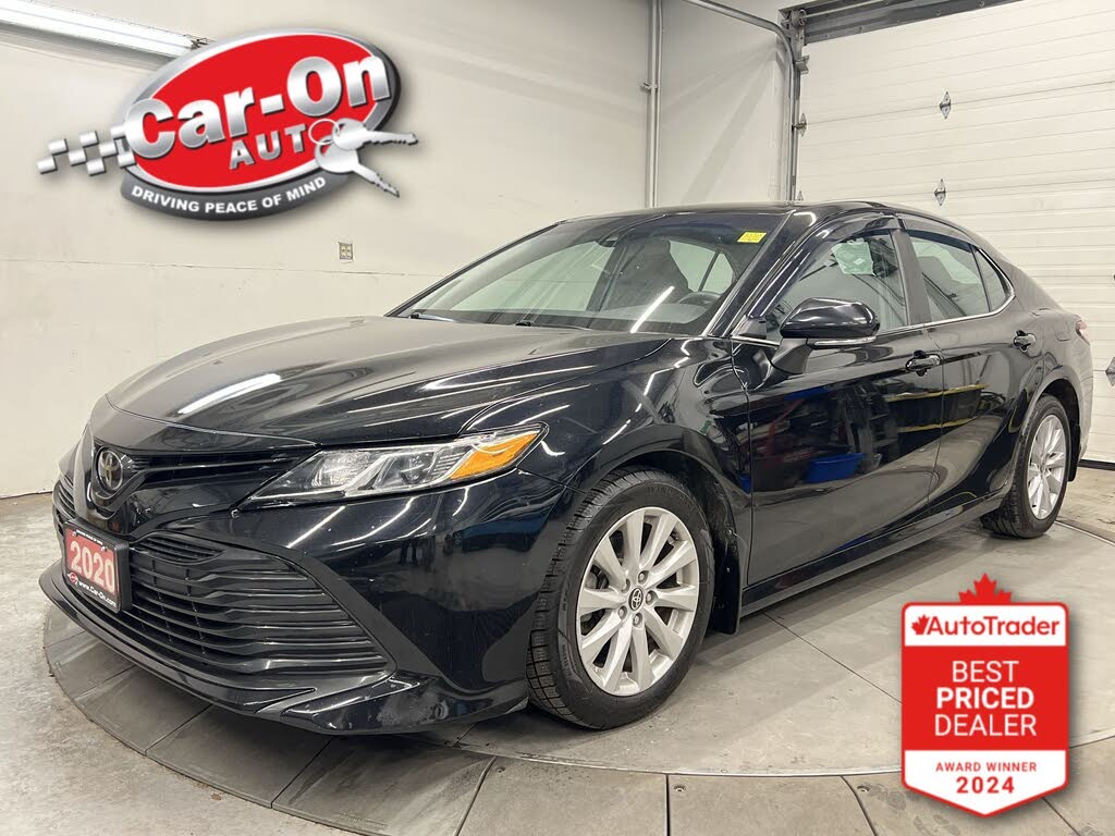 2020 Toyota Camry LE AWD
