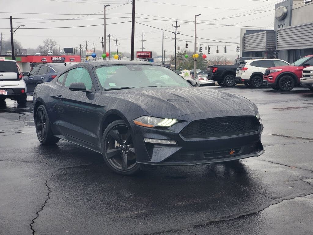 2021 Ford Mustang EcoBoost Coupe RWD
