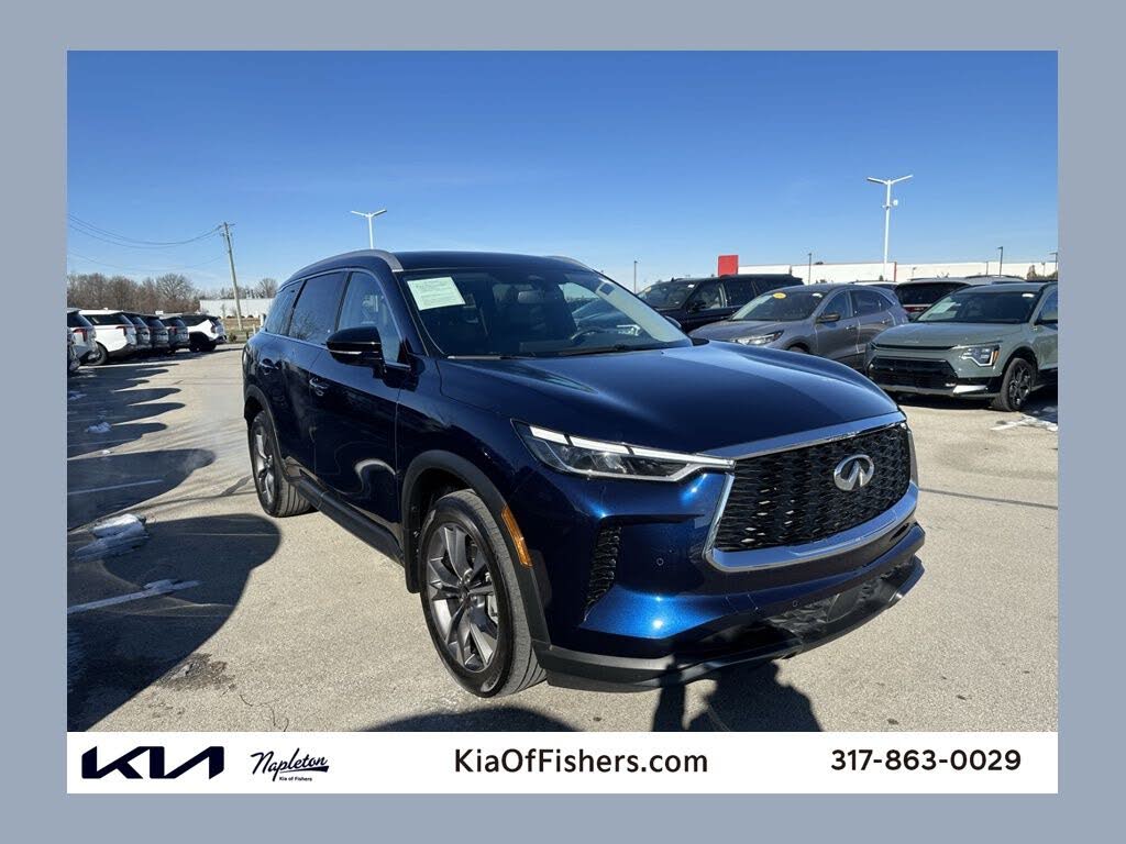 2022 INFINITI QX60 Luxe AWD