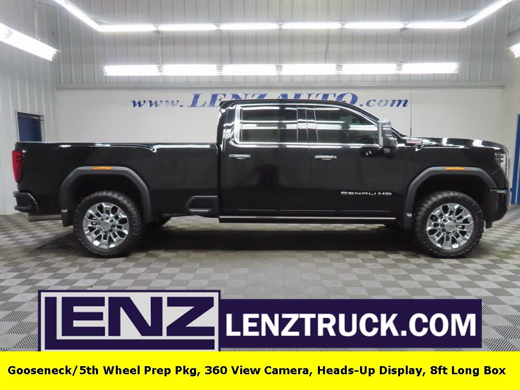 2024 GMC Sierra 2500HD Denali Crew Cab 4WD