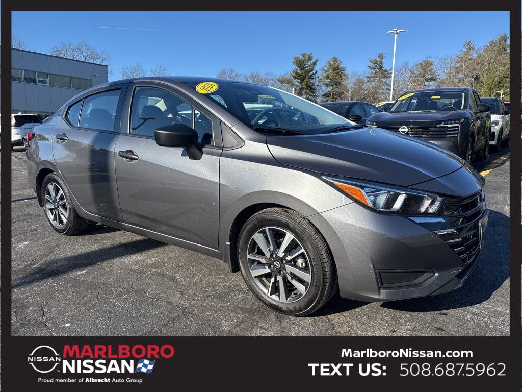 2024 Nissan Versa S FWD