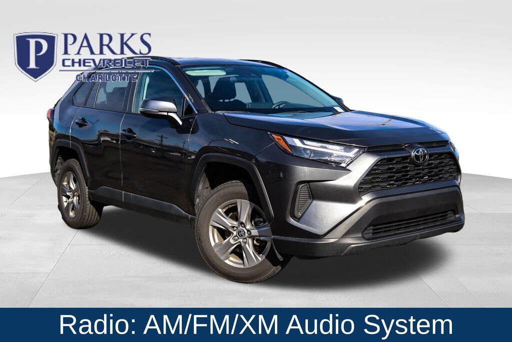 2024 Toyota RAV4 XLE FWD