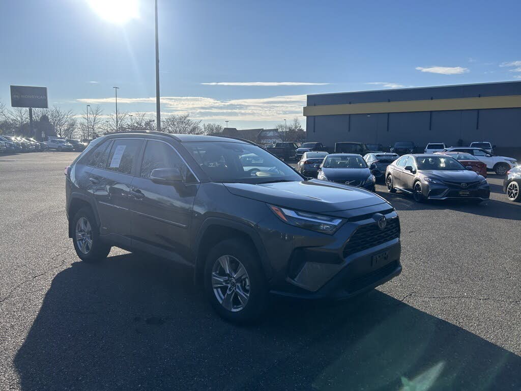 2024 Toyota RAV4 Hybrid XLE AWD