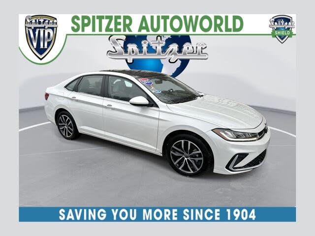 2025 Volkswagen Jetta SE FWD