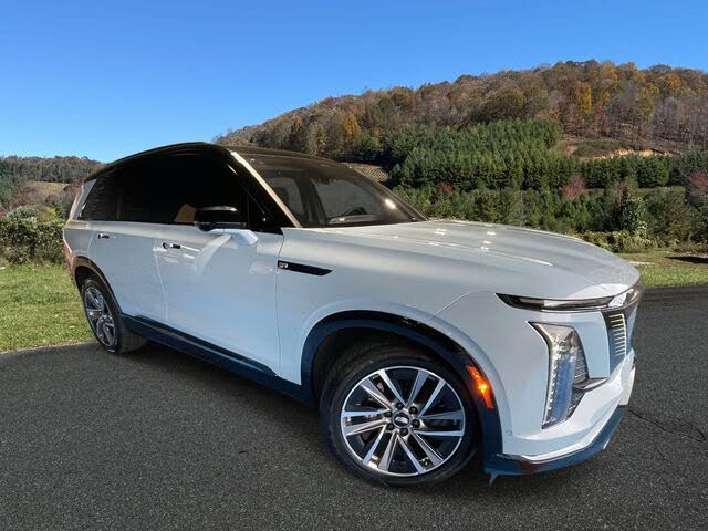 2026 Cadillac VISTIQ Sport AWD