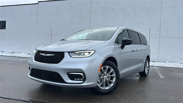 2026 Chrysler Pacifica Limited FWD