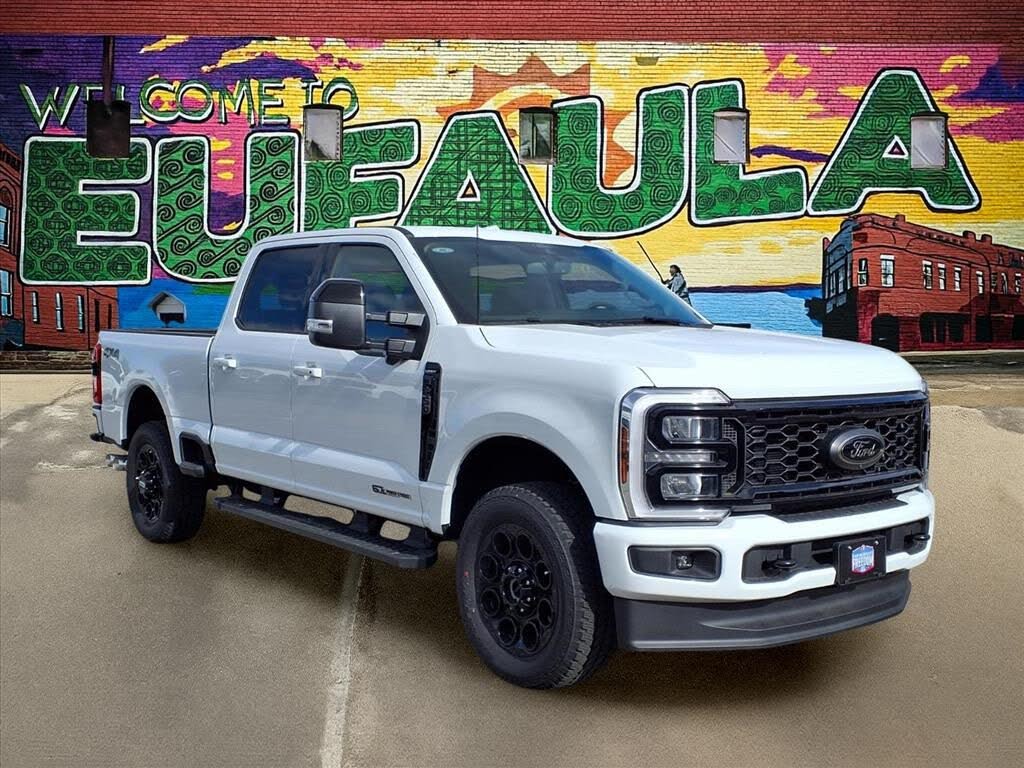 2026 Ford F-250 Super Duty Lariat Crew Cab 4WD