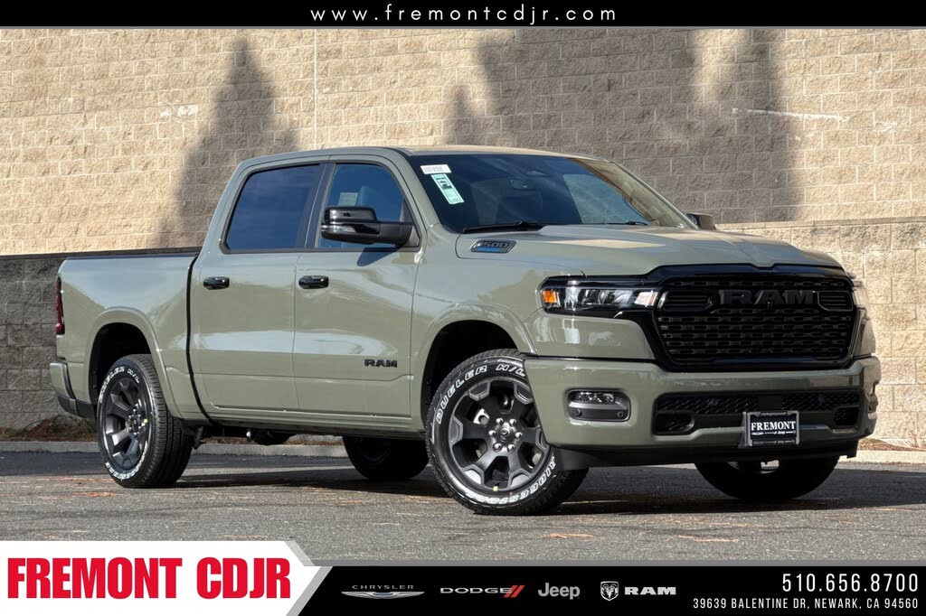 2026 RAM 1500 Big Horn Crew Cab 4WD