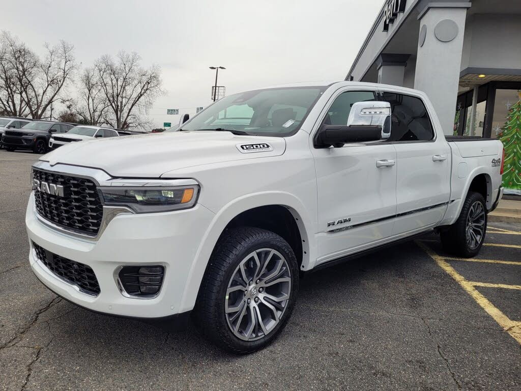 2026 RAM 1500 Tungsten Crew Cab 4WD