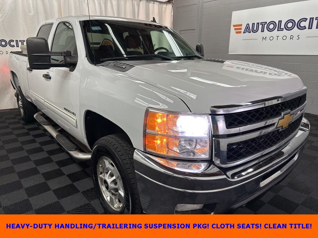 2014 Chevrolet Silverado 2500HD LT Crew Cab 4WD