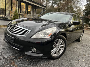 INFINITI Q40 3.7 AWD
