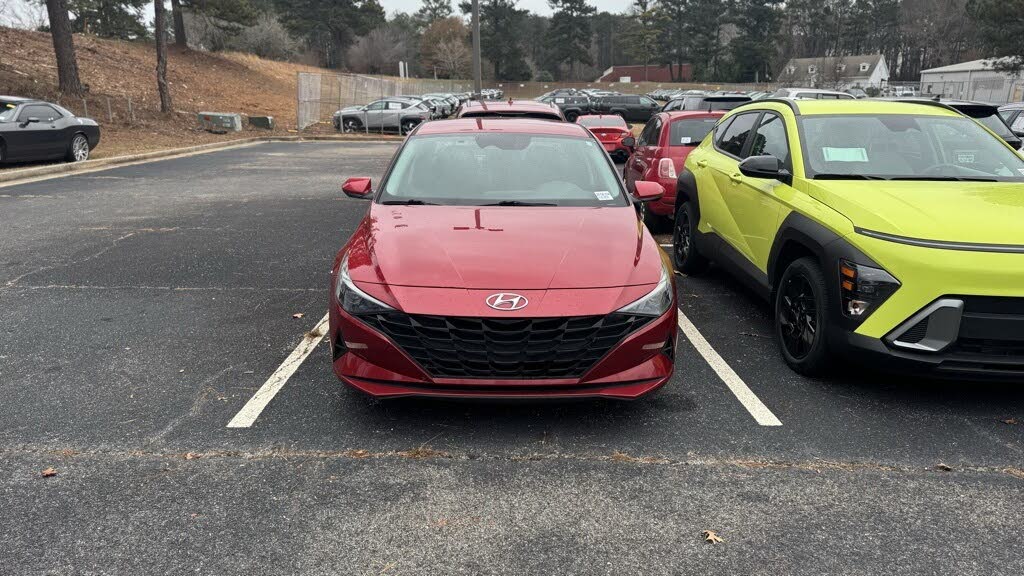 2021 Hyundai Elantra SEL FWD