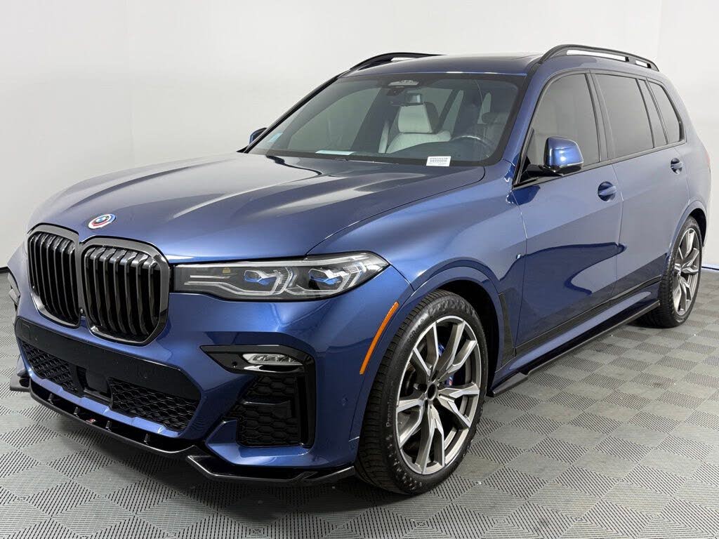 2022 BMW X7 M50i AWD