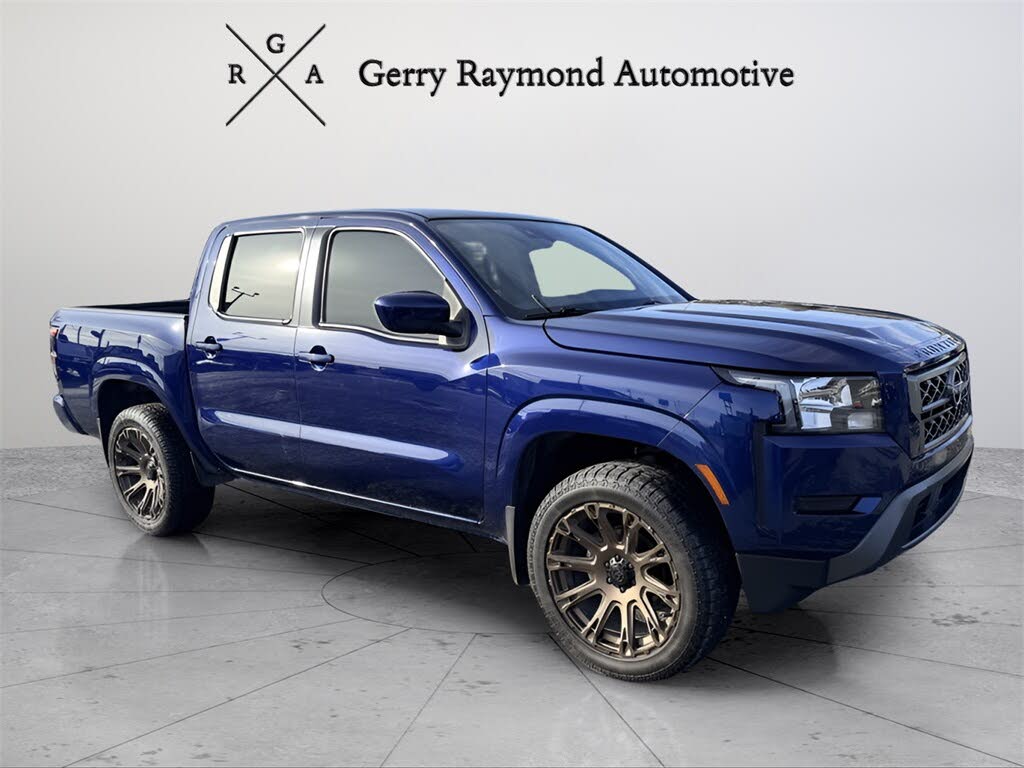 2022 Nissan Frontier SV Crew Cab 4WD