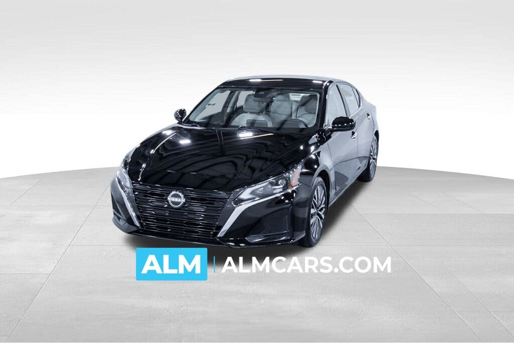 2023 Nissan Altima 2.5 SV FWD