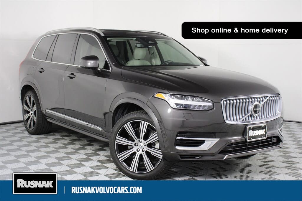 2024 Volvo XC90 Recharge T8 Ultimate Bright Theme 7-Passenger eAWD