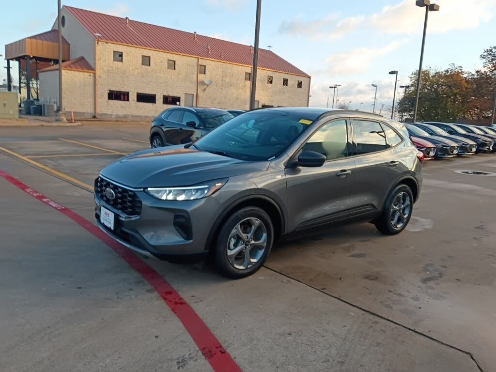 2025 Ford Escape ST-Line FWD