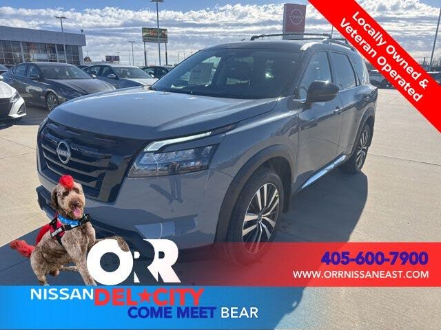 2025 Nissan Pathfinder Platinum 4WD