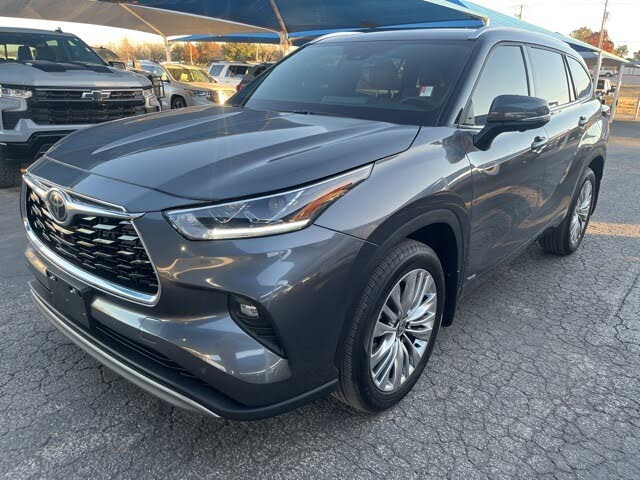 2025 Toyota Highlander Hybrid Platinum AWD
